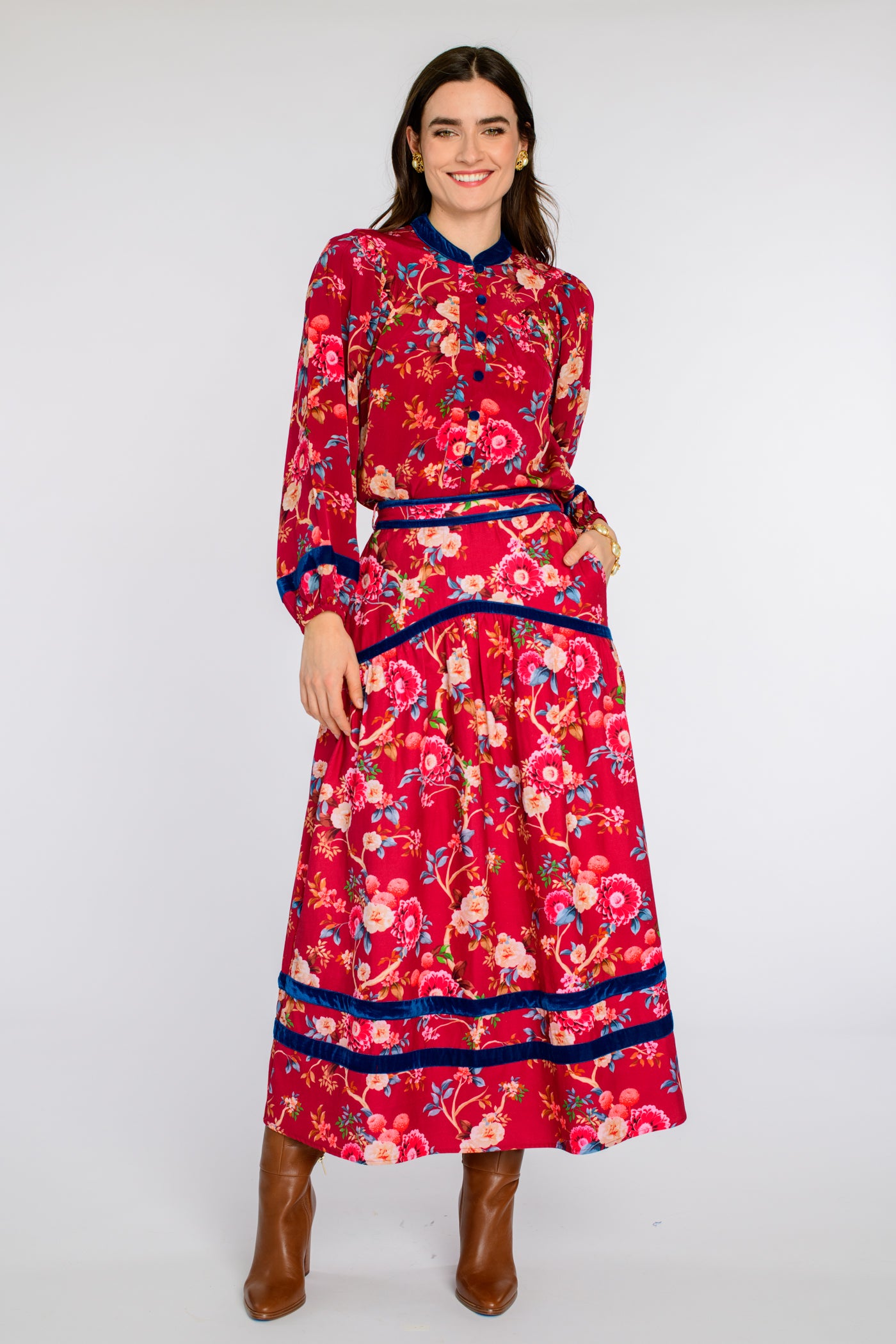 Phoebe Skirt in Chinoiserie Scarlett