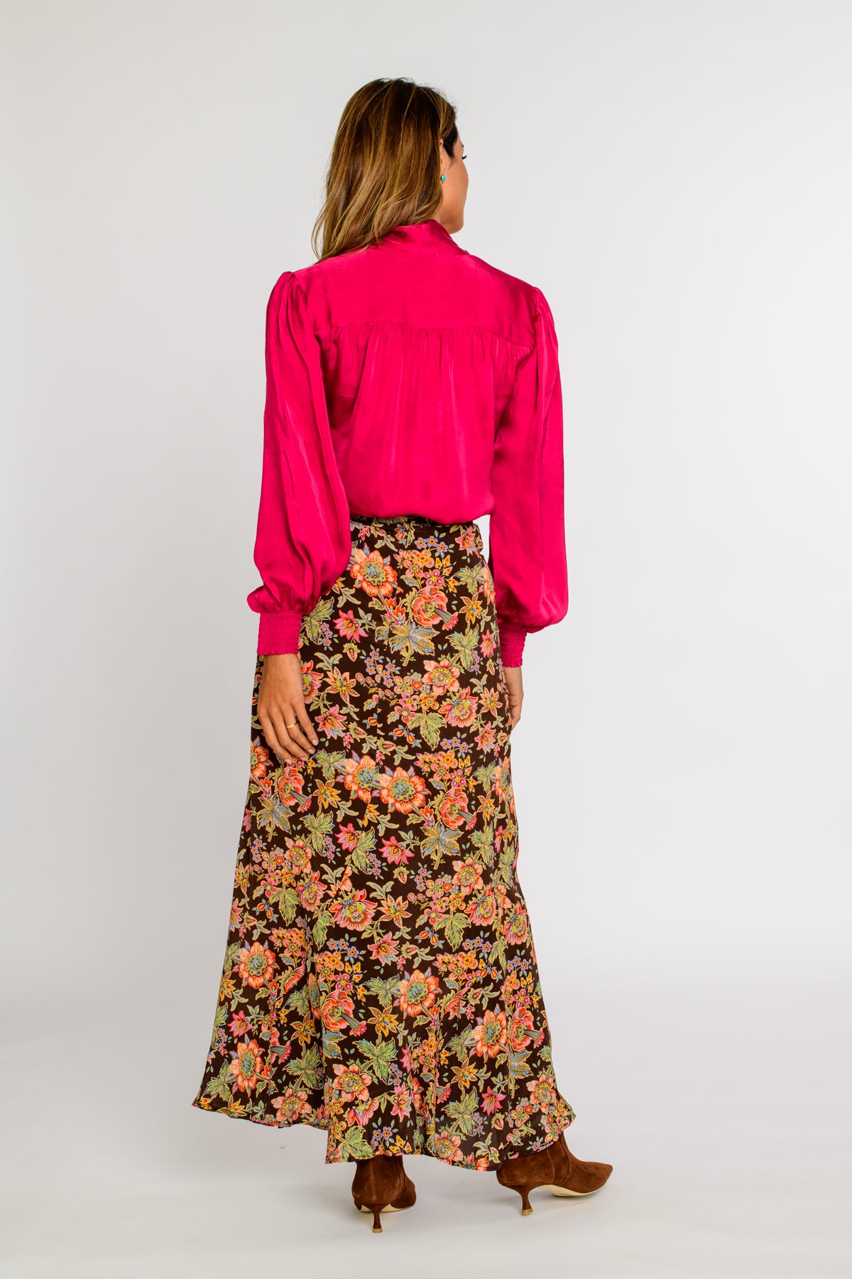Serena Skirt in Wallflower Brown
