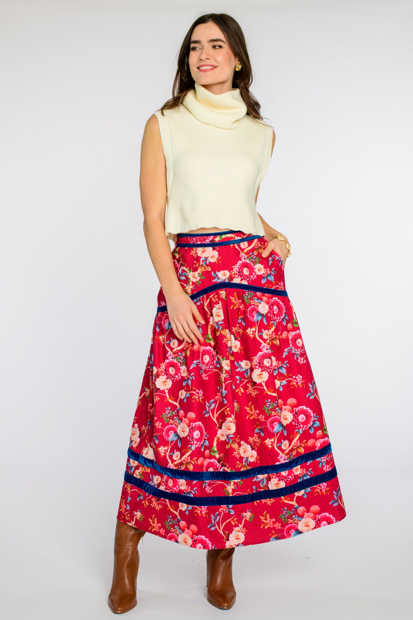 Phoebe Skirt in Chinoiserie Scarlett