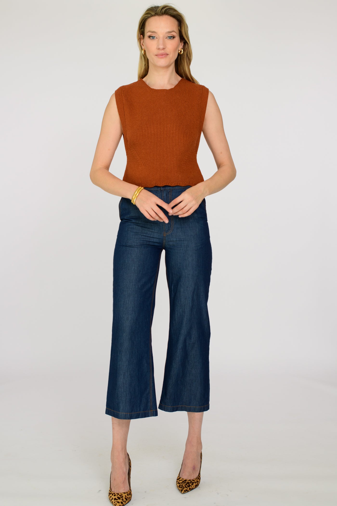 Heather Convertible Sweater in Amber