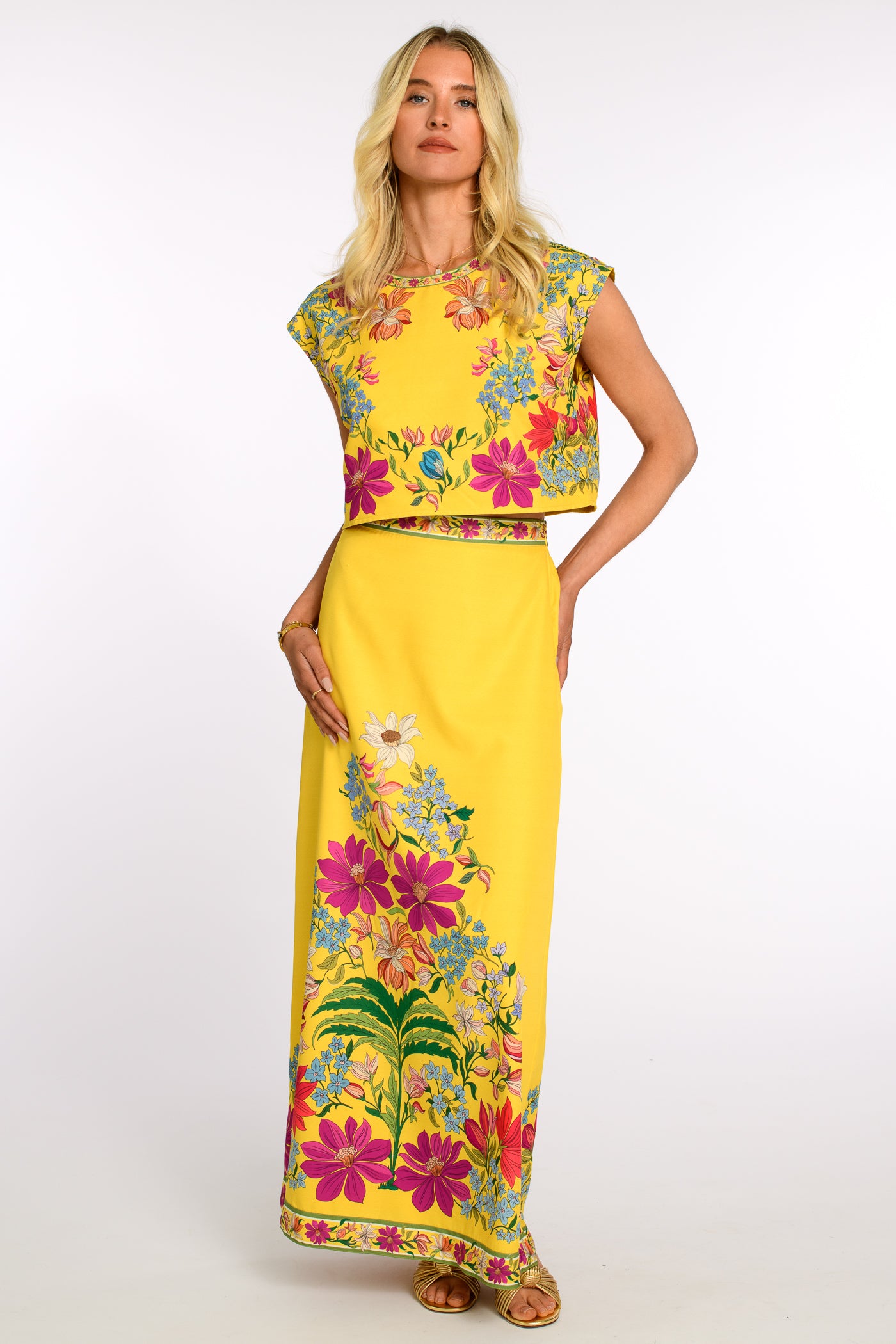 Jackie Top in Tapestry Yellow