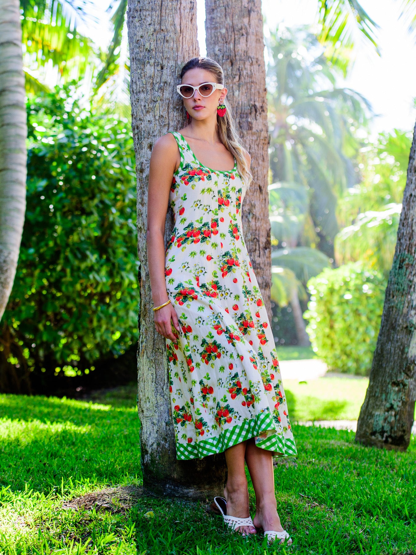 Alice Dress in Strawberry Garden