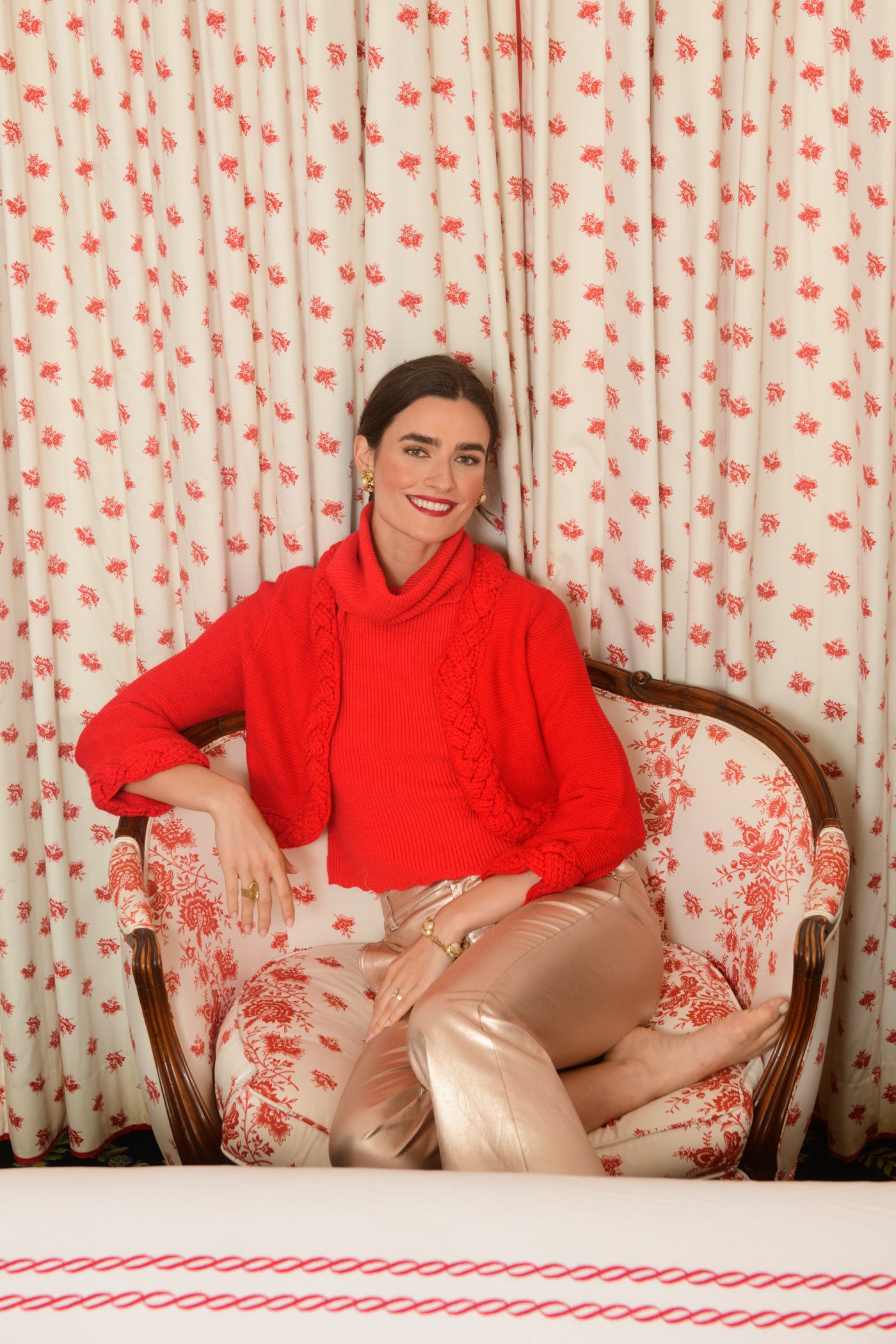 Honey Cardigan in Red