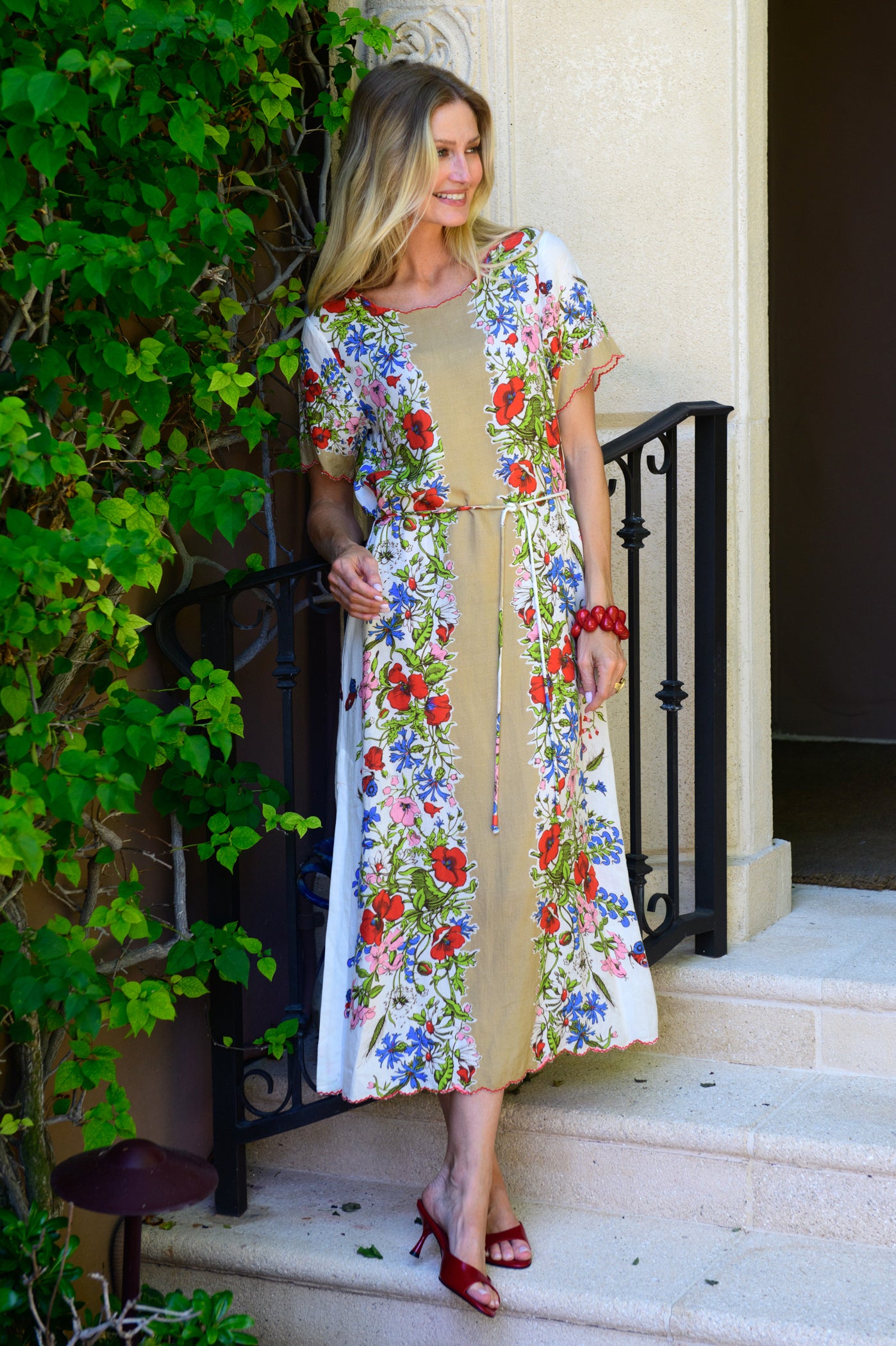 butterfly midi dress Tess in Garden Women's floral mini dress and every RSVP on Tie-dye Accessories:SET ( Dress+bonnet+headband+shoes+cape)