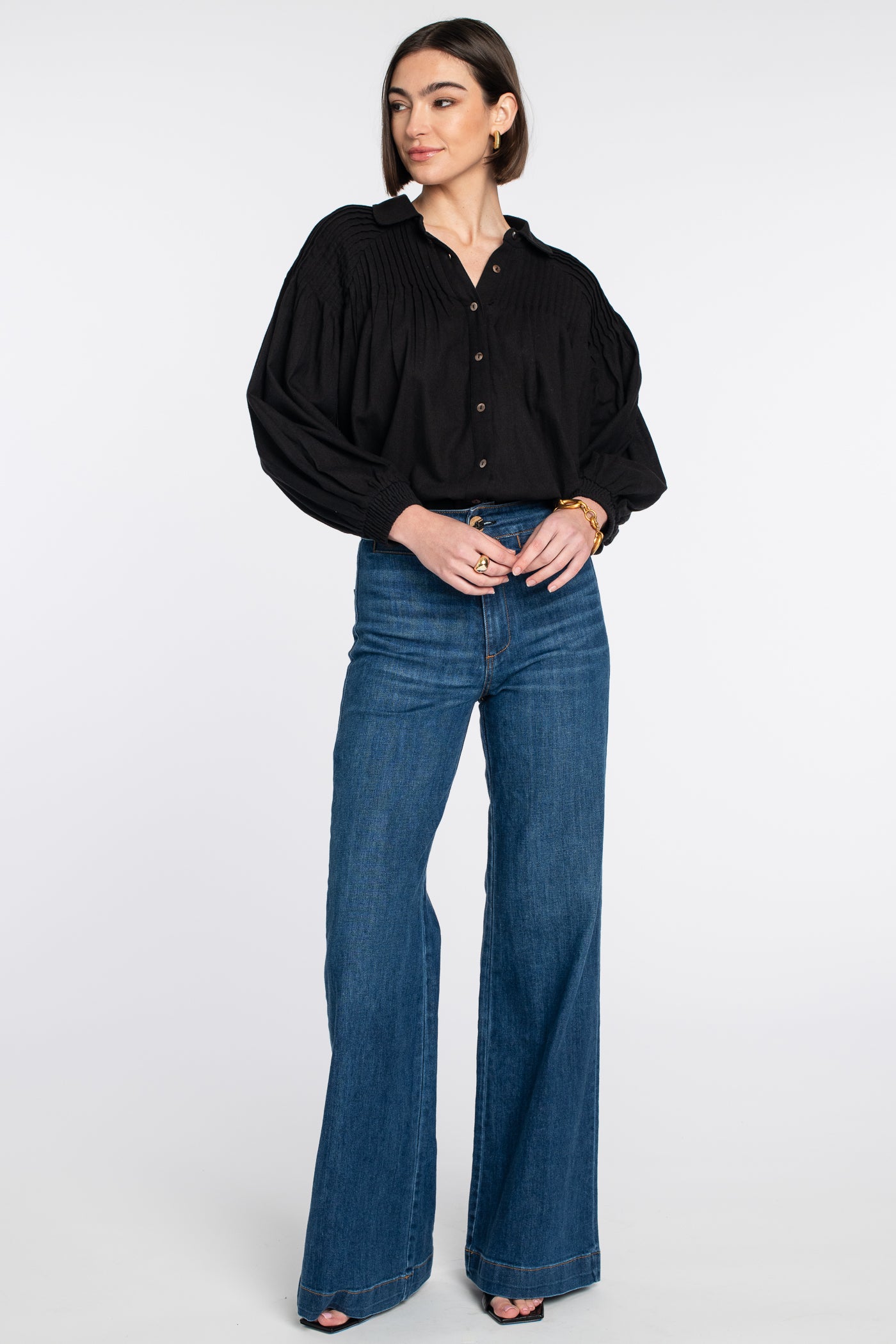 Peyton Top in Solid Black