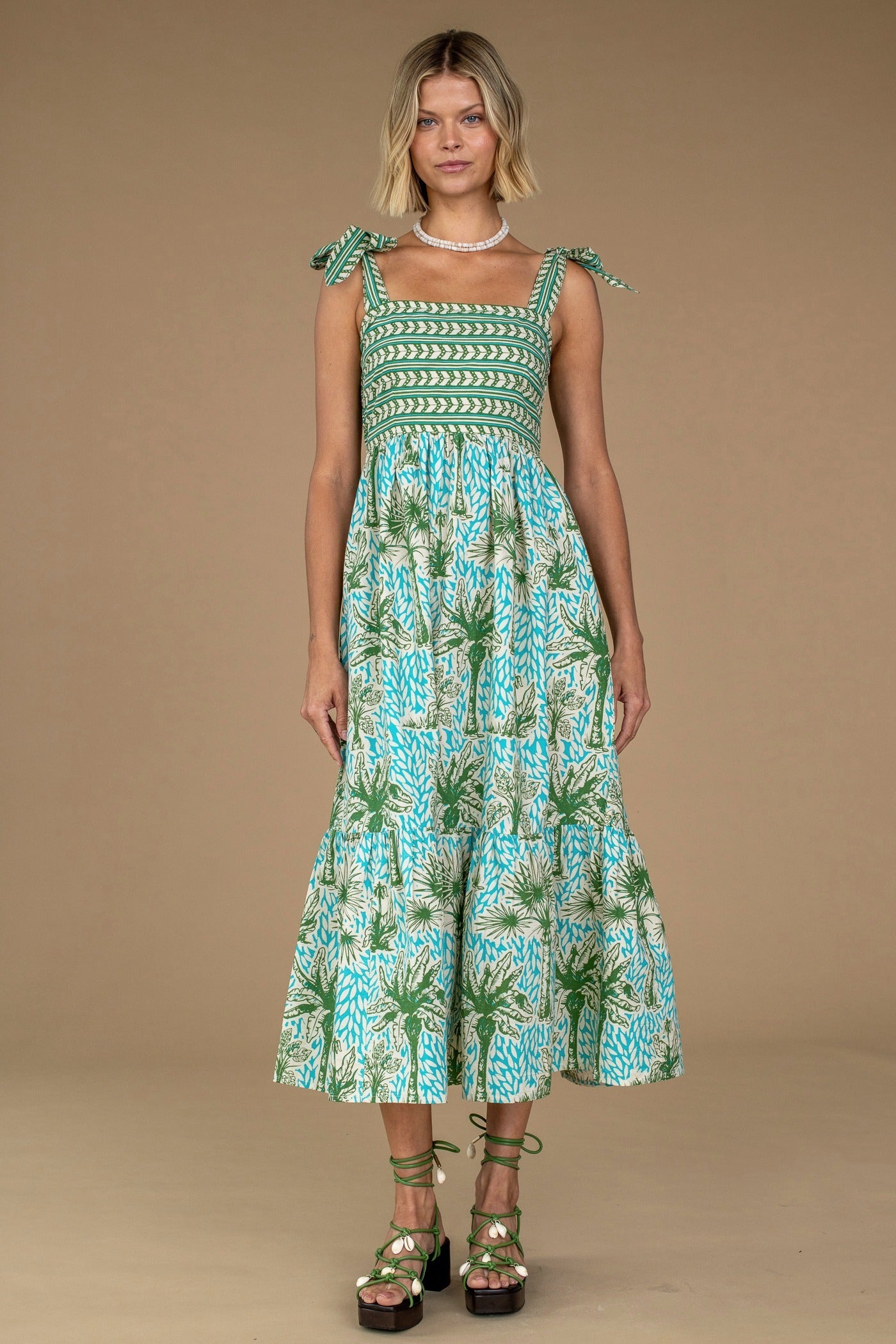 Doe Dress in Island Palm