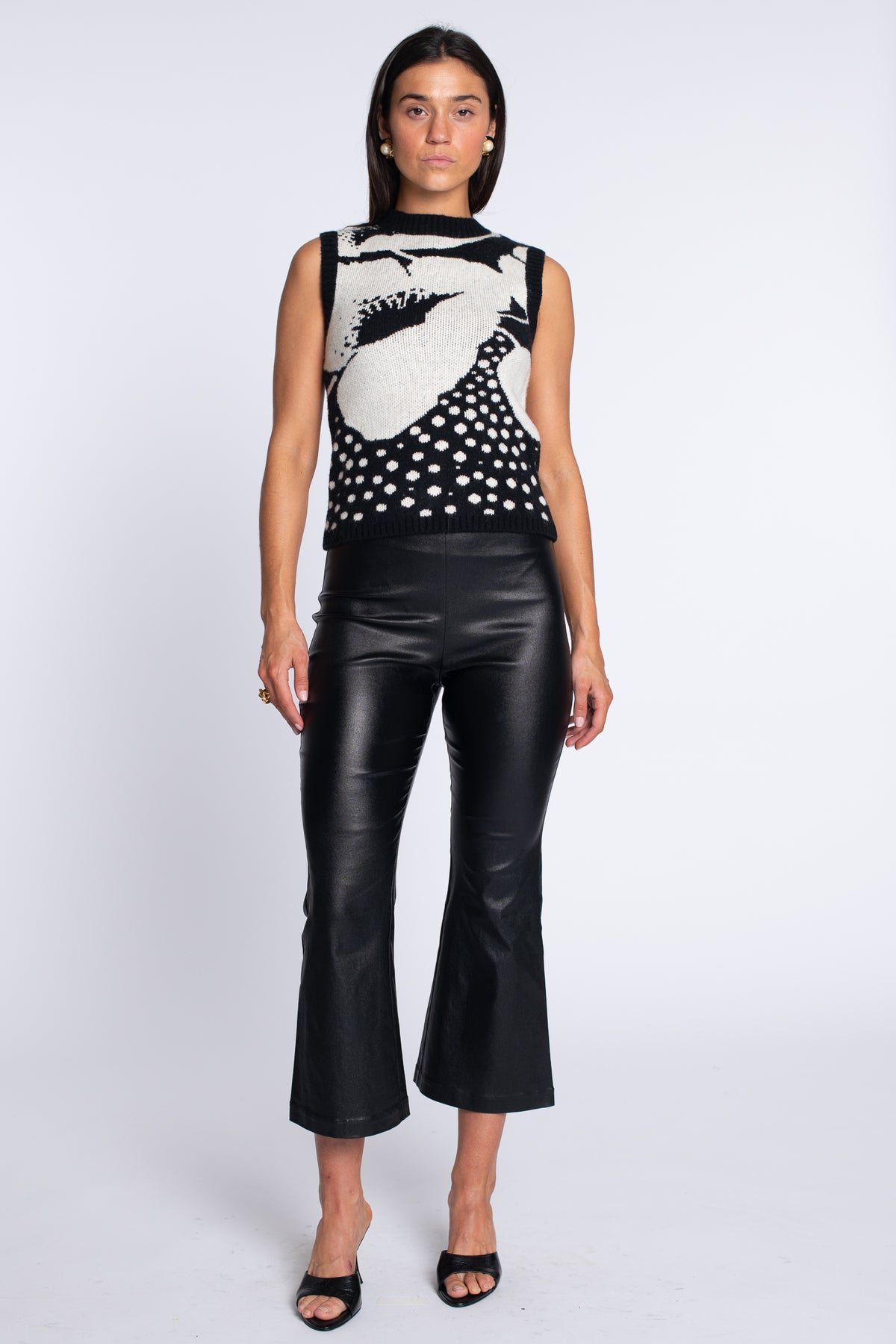 Naomi Shell Tank Sweater in Dot Floral
