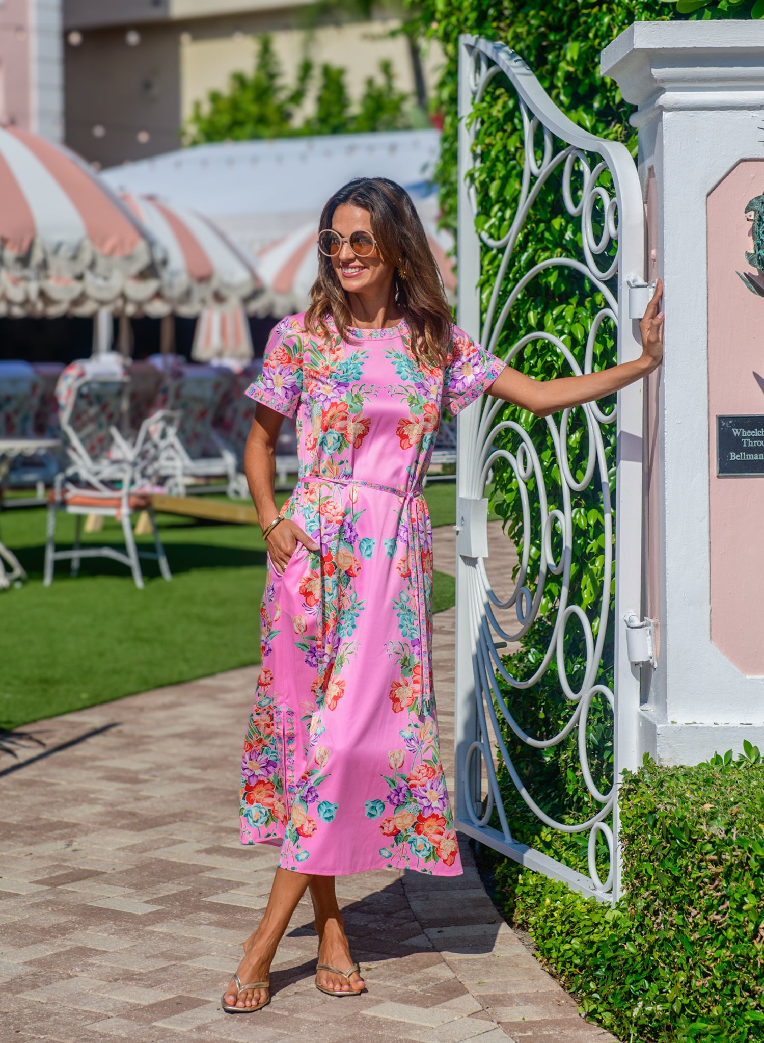 Tess Midi Dress in Tulip Tapestry